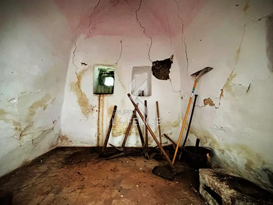 Immagine 25 di Rustico / casale in vendita  in contrada galante a Ostuni