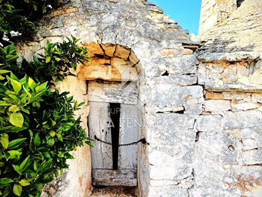 Immagine 28 di Rustico / casale in vendita  in contrada galante a Ostuni