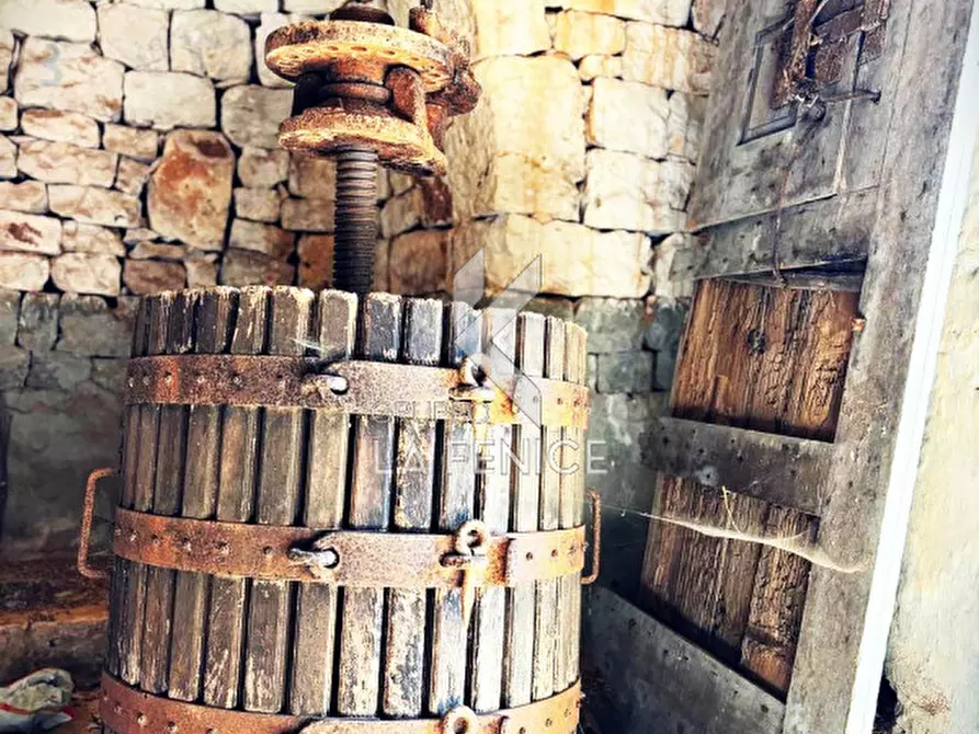 Immagine 29 di Rustico / casale in vendita  in contrada galante a Ostuni