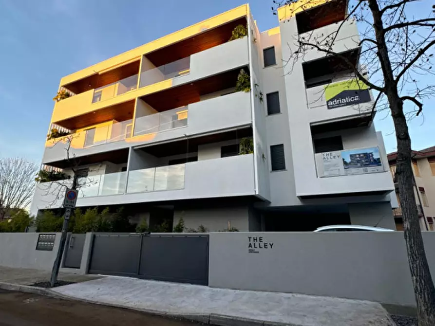 Immagine 3 di Appartamento in vendita  in via Petronia a Jesolo