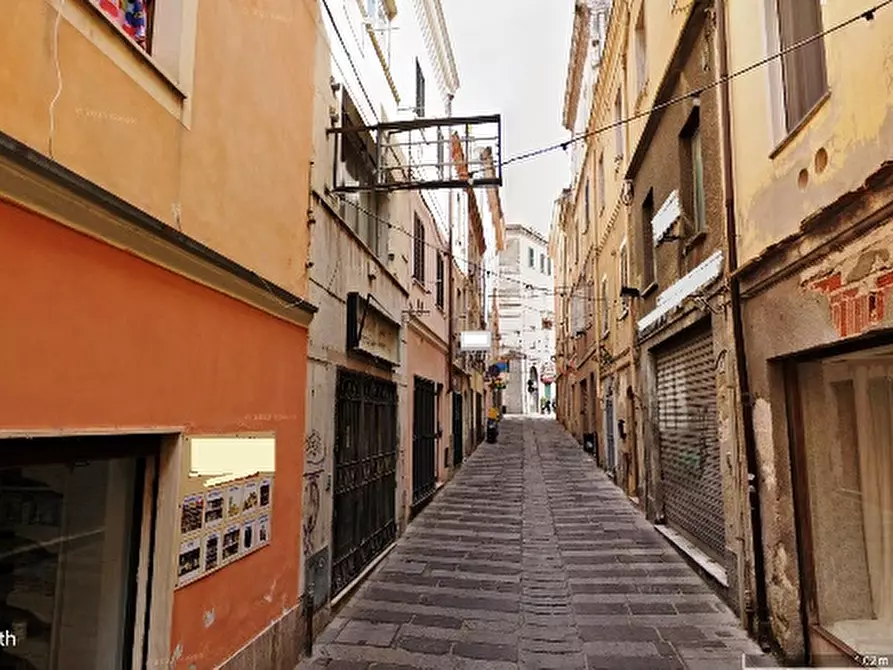 Immagine 1 di Negozio in vendita  in via Turritana a Sassari
