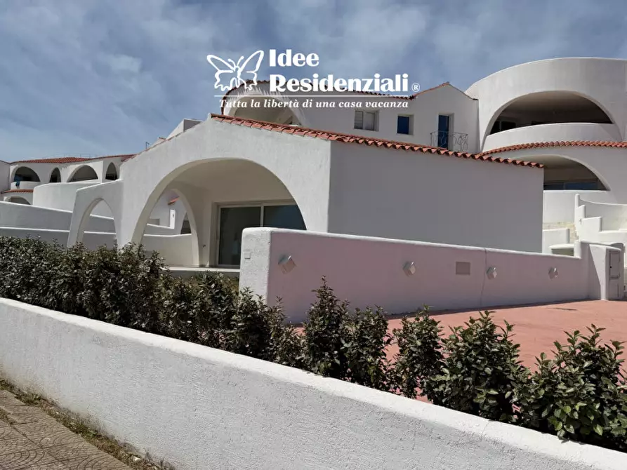 Immagine 5 di Casa indipendente in vendita  in via del giglio 1 a Olbia