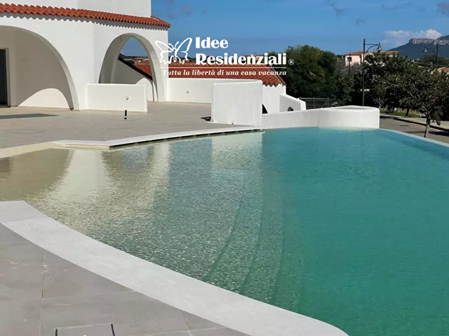 Immagine 8 di Casa indipendente in vendita  in via del giglio 1 a Olbia