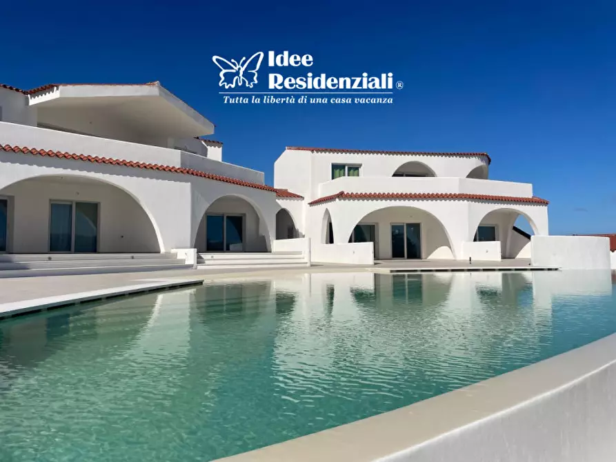 Immagine 27 di Casa indipendente in vendita  in via del giglio 1 a Olbia