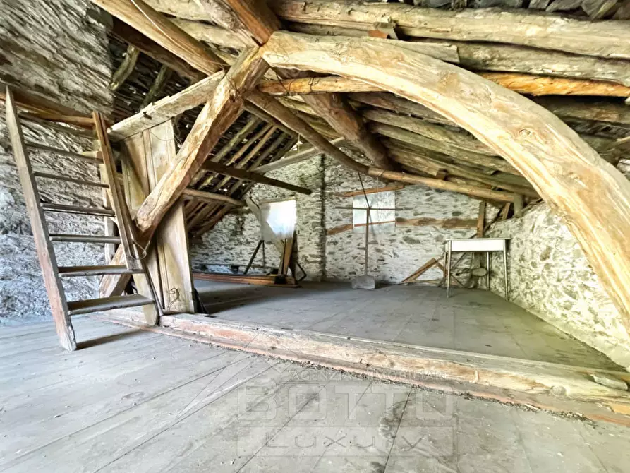 Immagine 6 di Rustico / casale in vendita  in Località Quare 6 a Campertogno