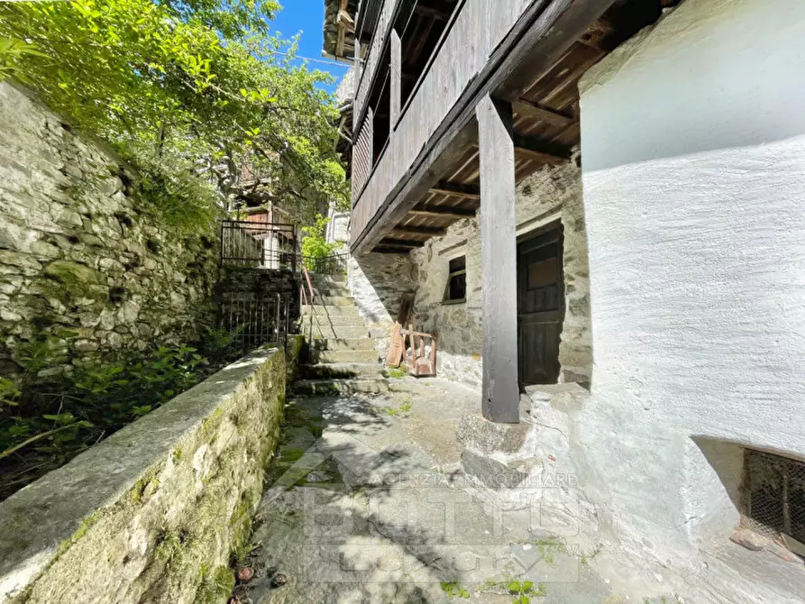 Immagine 10 di Rustico / casale in vendita  in Località Quare 6 a Campertogno