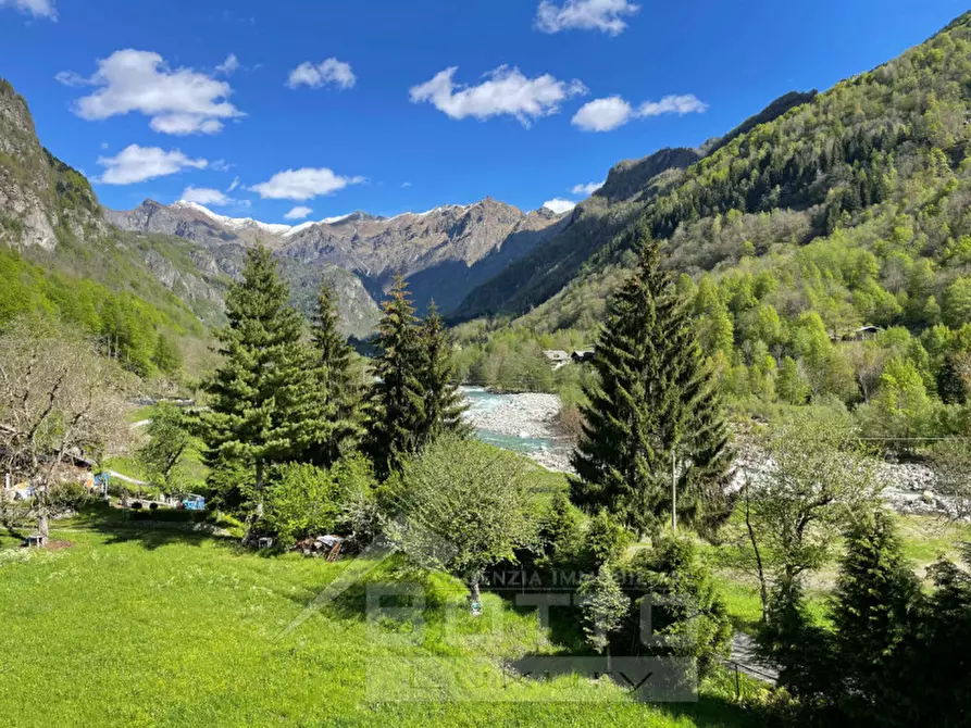 Immagine 16 di Rustico / casale in vendita  in Località Quare 6 a Campertogno