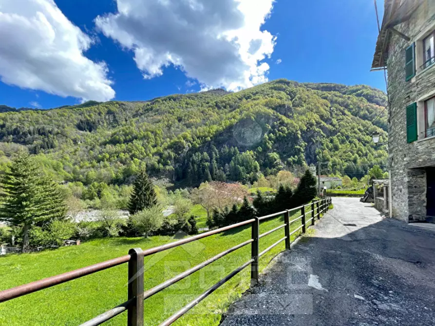 Immagine 26 di Rustico / casale in vendita  in Località Quare 6 a Campertogno