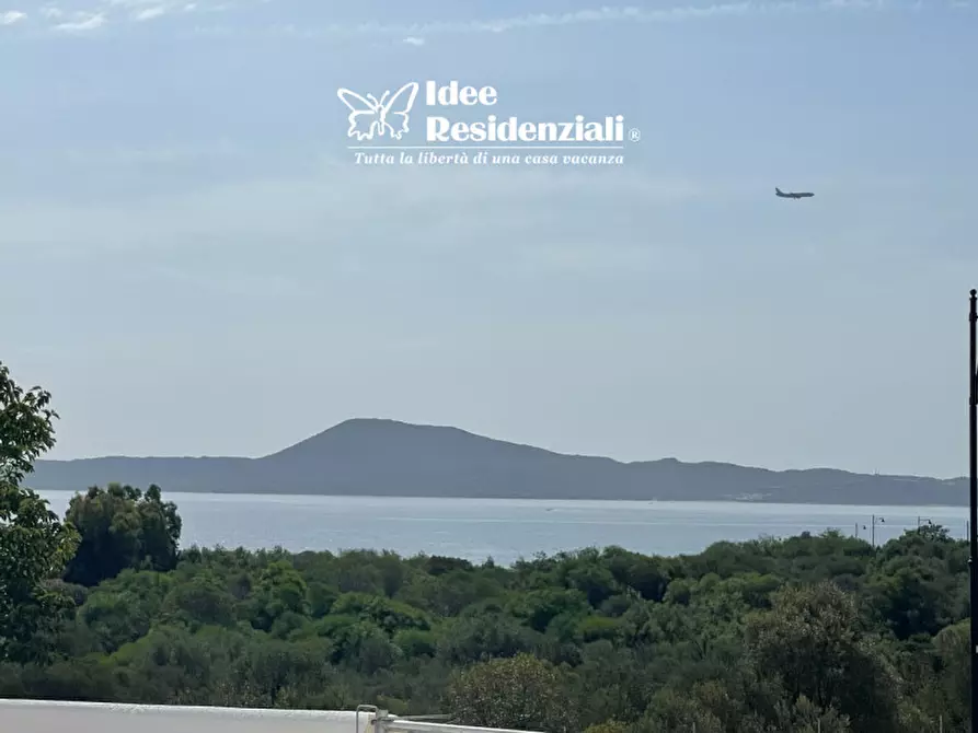 Immagine 24 di Appartamento in vendita  in via del Giglio a Olbia
