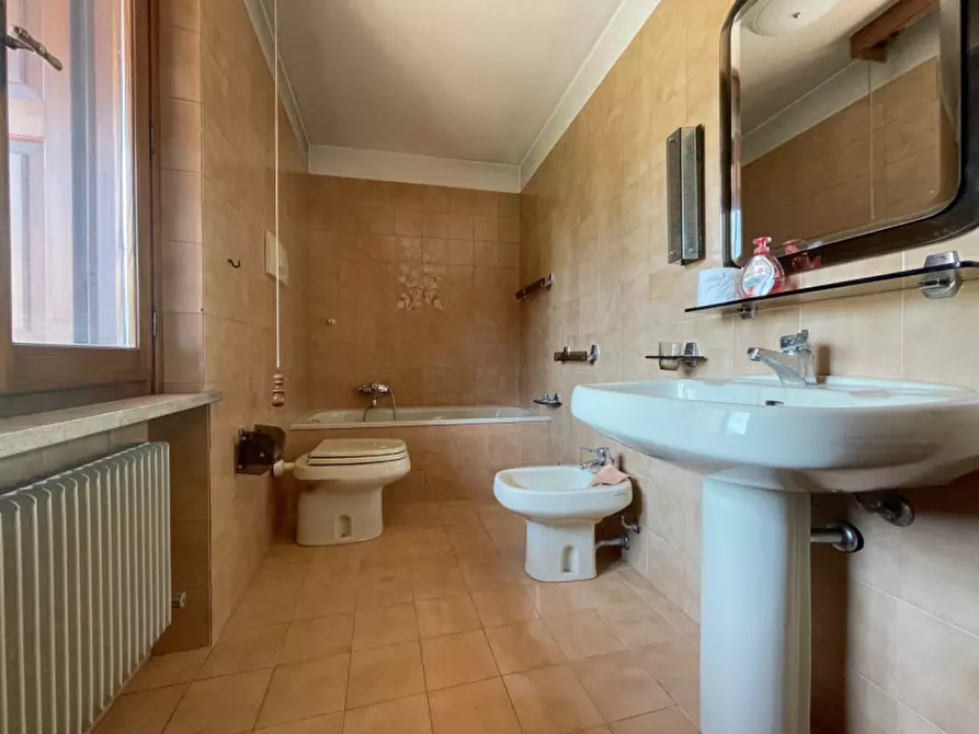 Immagine 13 di Villetta a schiera in vendita  in Piazza Giovanni XXIII a Udine