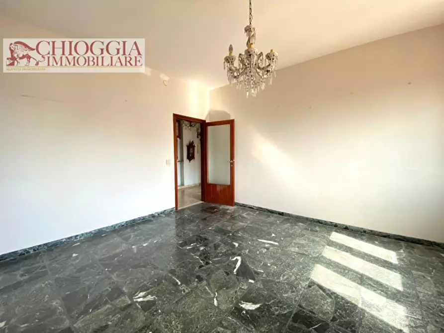 Immagine 6 di Appartamento in vendita  in Via Milano a Chioggia