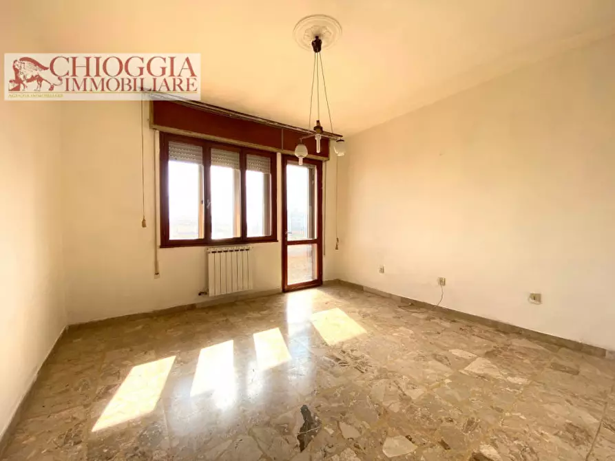 Immagine 10 di Appartamento in vendita  in Via Milano a Chioggia