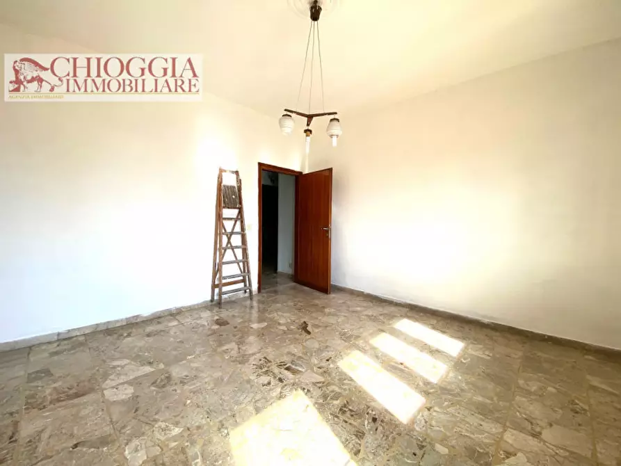 Immagine 12 di Appartamento in vendita  in Via Milano a Chioggia