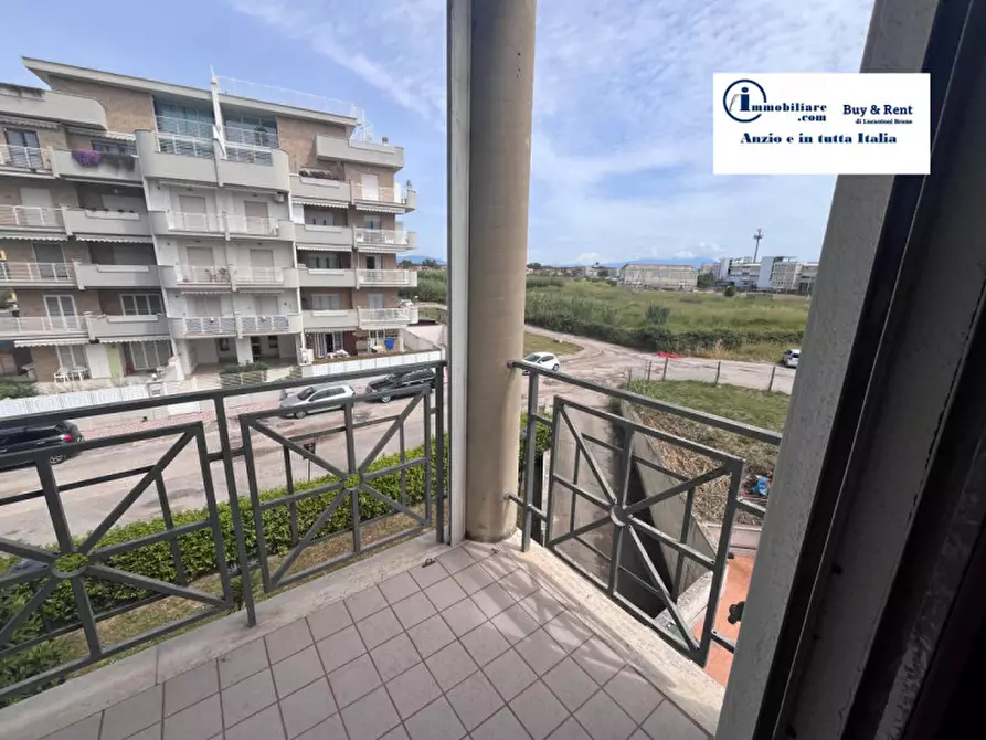 Immagine 7 di Appartamento in vendita  in Via Aldo Cannucciari a Nettuno