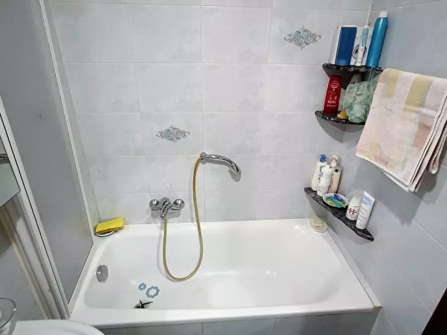 Immagine 21 di Villa in vendita  in Via Giovanni Borea a San Remo