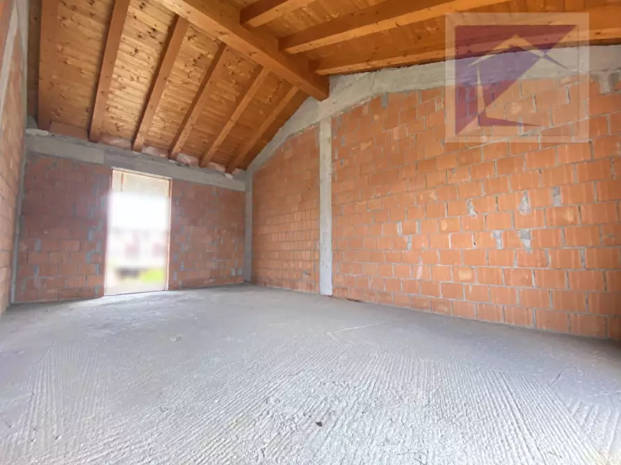 Immagine 2 di Casa bifamiliare in vendita  a Camposampiero