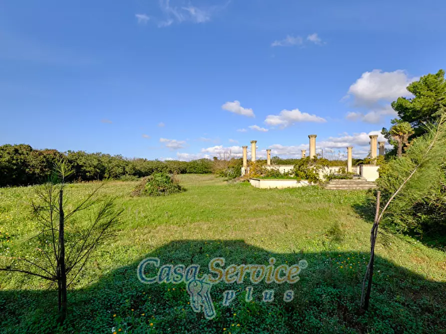 Immagine 5 di Bed & Breakfast in vendita  in Via Lizza a Alezio