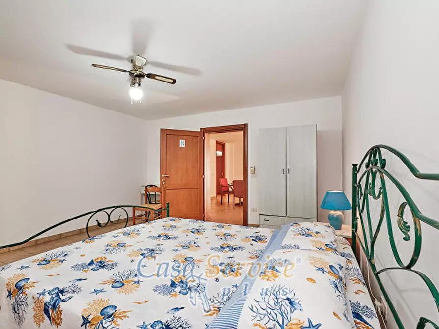 Immagine 33 di Bed & Breakfast in vendita  in Via Lizza a Alezio