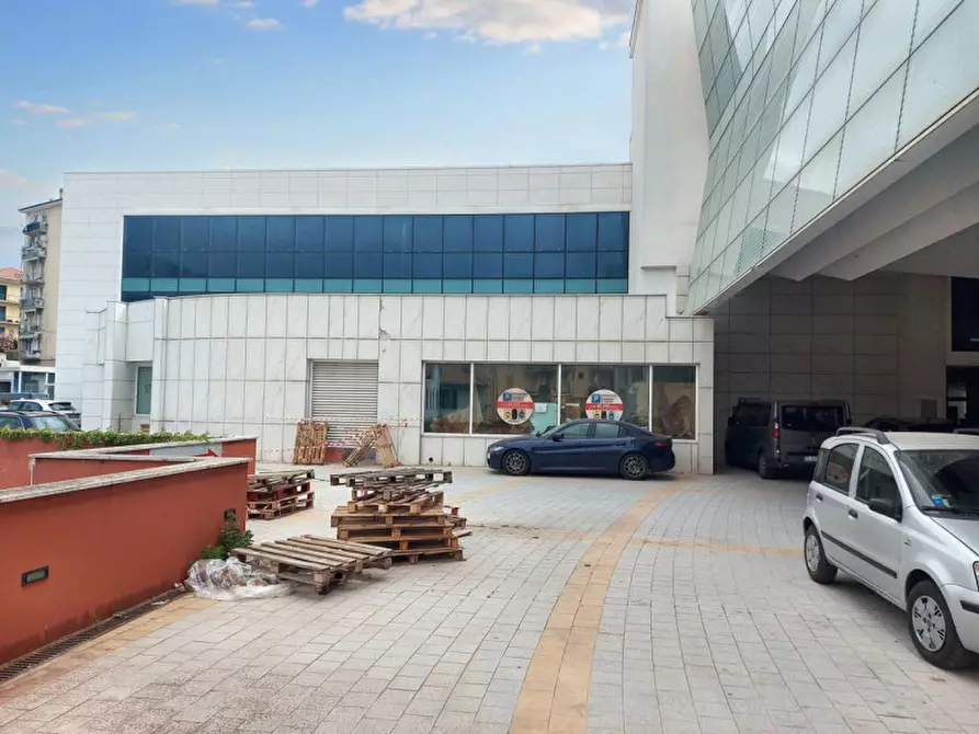 Immagine 5 di Attività commerciale in vendita  in Via XXV Aprile, N. 69 a Imperia