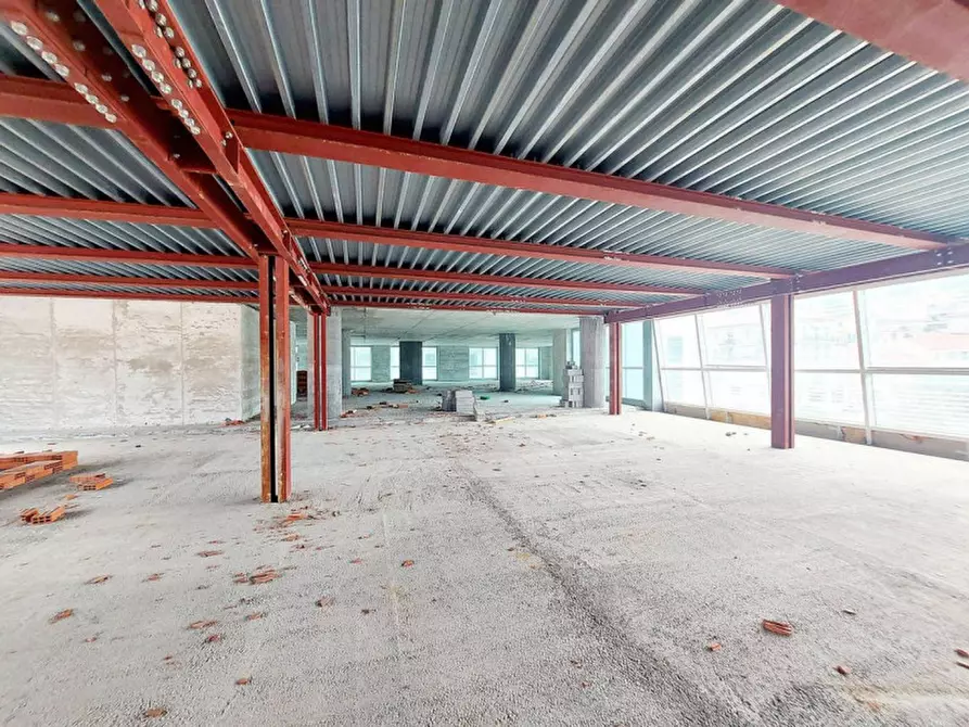 Immagine 17 di Attività commerciale in vendita  in Via XXV Aprile, N. 69 a Imperia