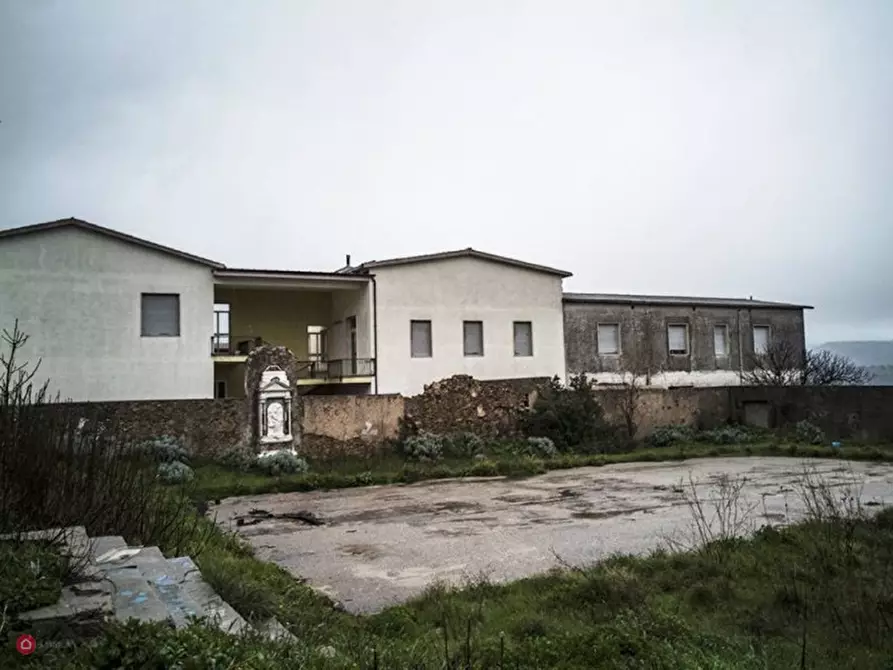 Immagine 1 di Laboratorio in vendita  in via marconi a Berchidda