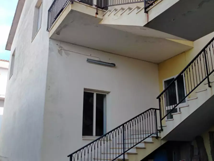 Immagine 9 di Laboratorio in vendita  in via marconi a Berchidda