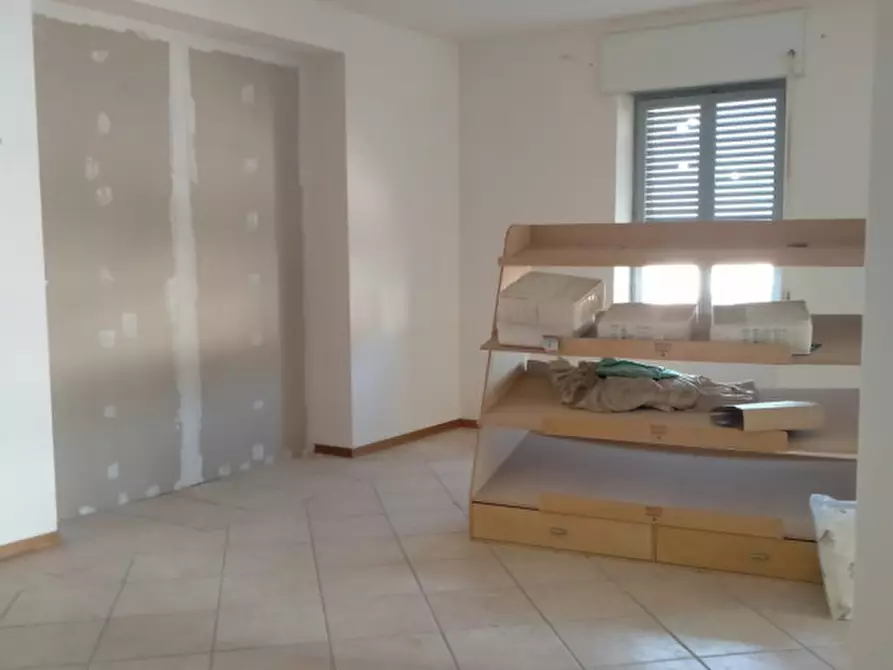 Immagine 17 di Laboratorio in vendita  in via marconi a Berchidda