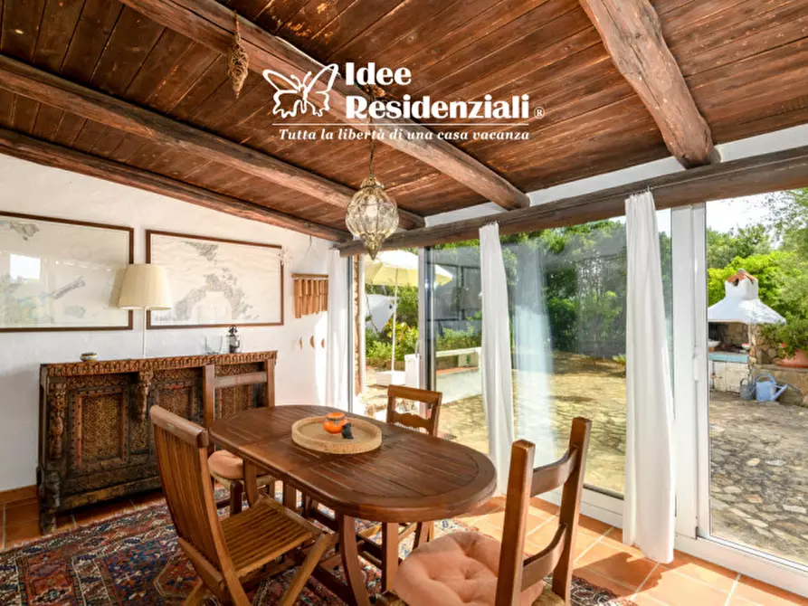 Immagine 11 di Villa in vendita  in VIA DEI PESCATORI a Olbia