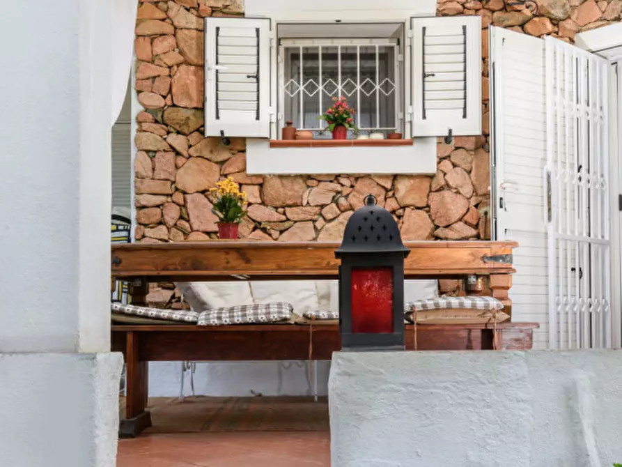 Immagine 16 di Villa in vendita  in VIA DEI PESCATORI a Olbia