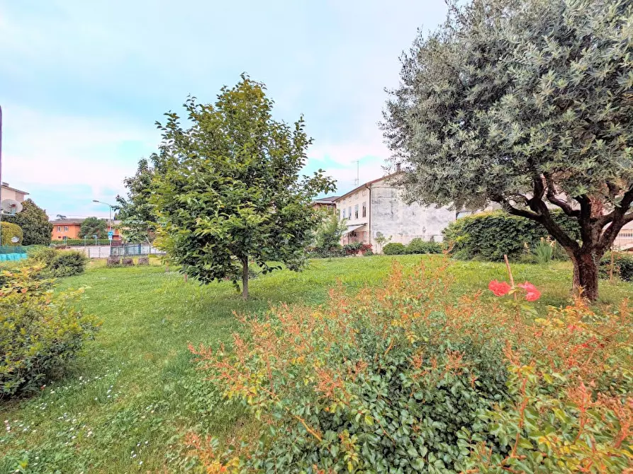 Immagine 5 di Terreno in vendita  in Schio Via Caussa 41 a Schio