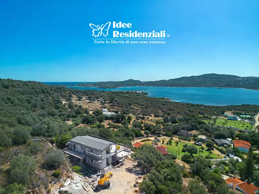 Immagine 1 di Villa in vendita  in Costa Smeralda a Olbia