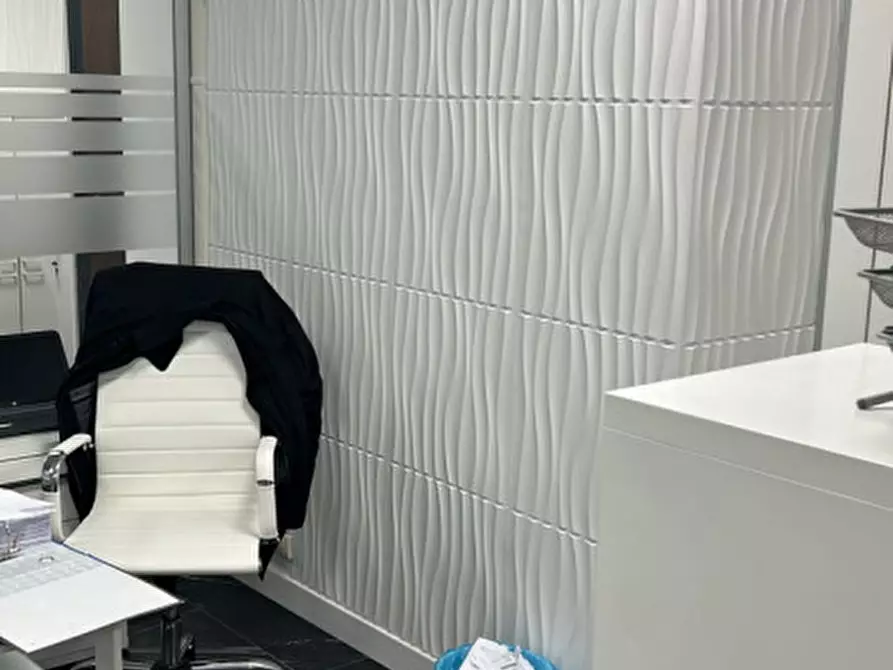 Immagine 34 di Ufficio in affitto  in Via Benedetto croce a Roma