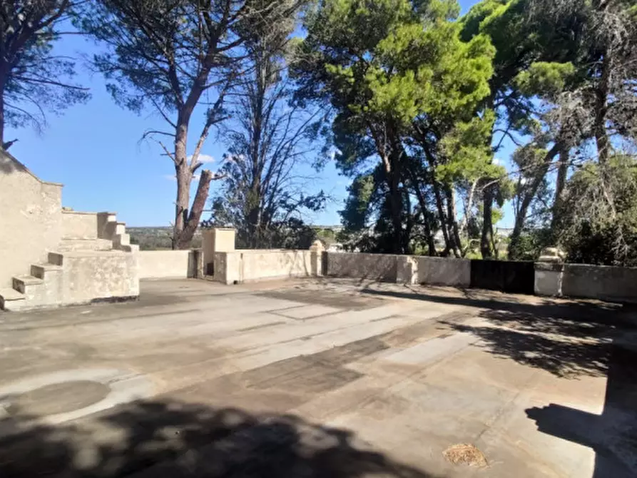 Immagine 19 di Villa in vendita  in SP 223 a Matino