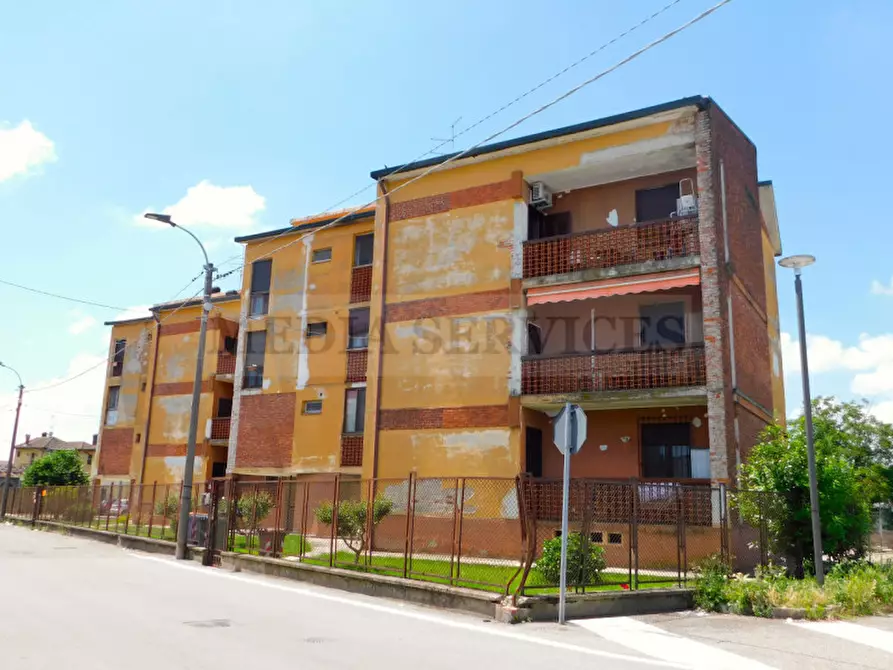 Immagine 20 di Appartamento in vendita  in via Piemonte n° 12 a Garlasco