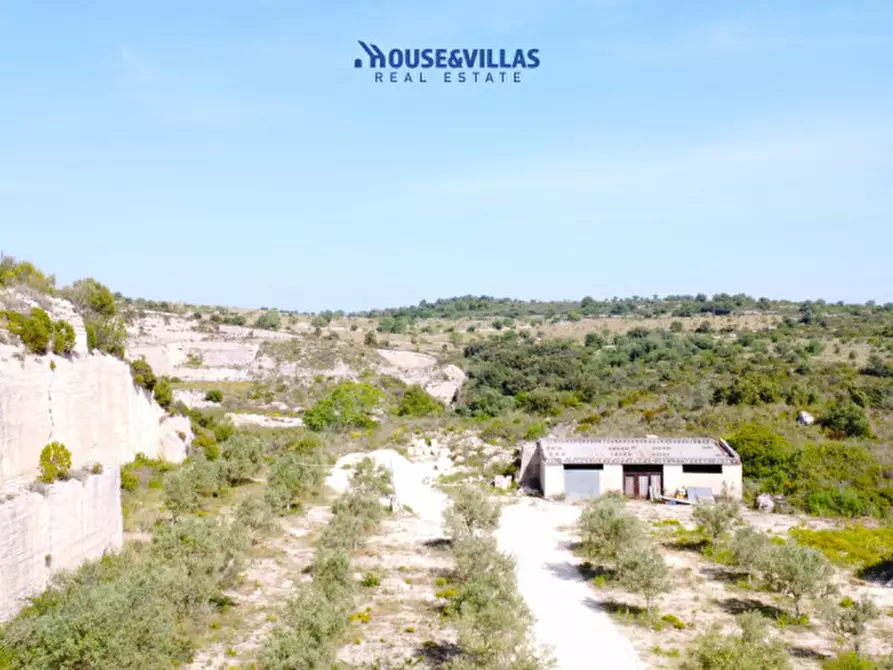 Immagine 5 di Rustico / casale in vendita  in contrada porcari a Noto