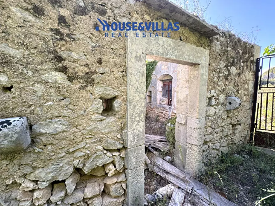 Immagine 9 di Rustico / casale in vendita  in contrada porcari a Noto