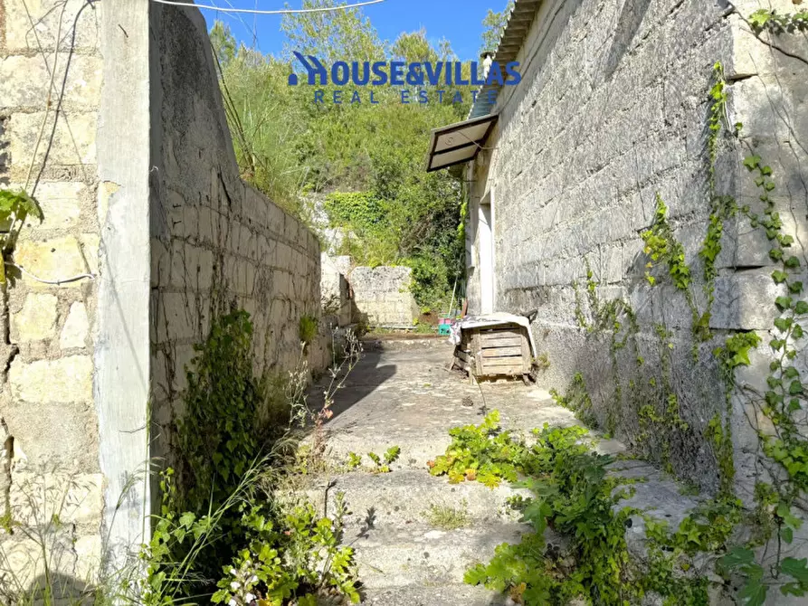 Immagine 18 di Rustico / casale in vendita  in contrada porcari a Noto