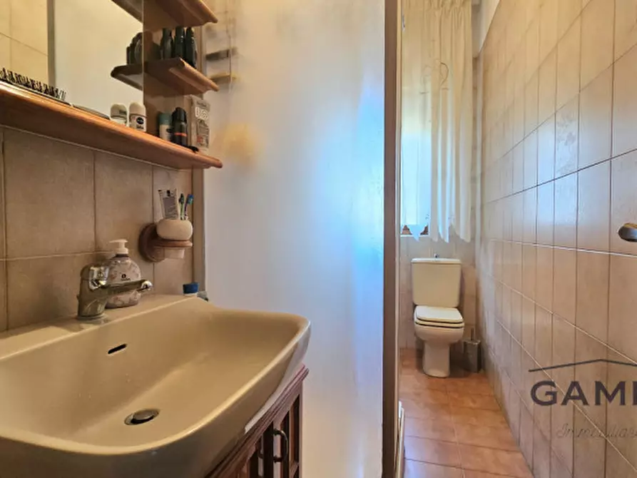 Immagine 2 di Appartamento in vendita  a Sesto Fiorentino