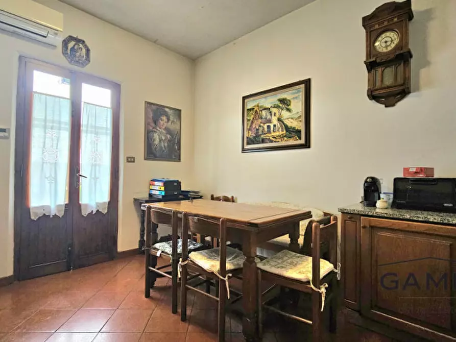 Immagine 8 di Appartamento in vendita  a Sesto Fiorentino