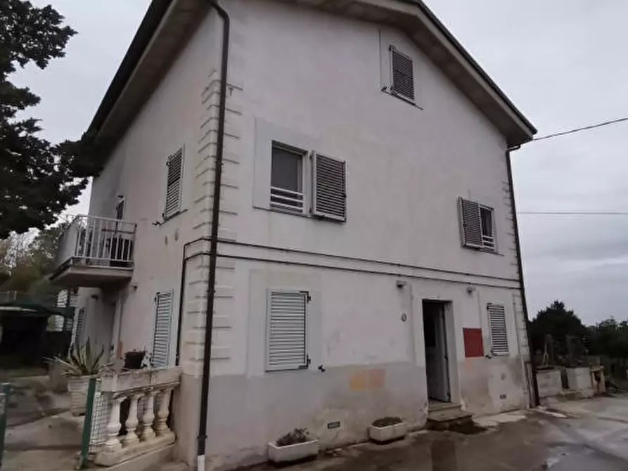 Immagine 1 di Appartamento in vendita  in Contrada Pedezzano n 2 a Montegiorgio