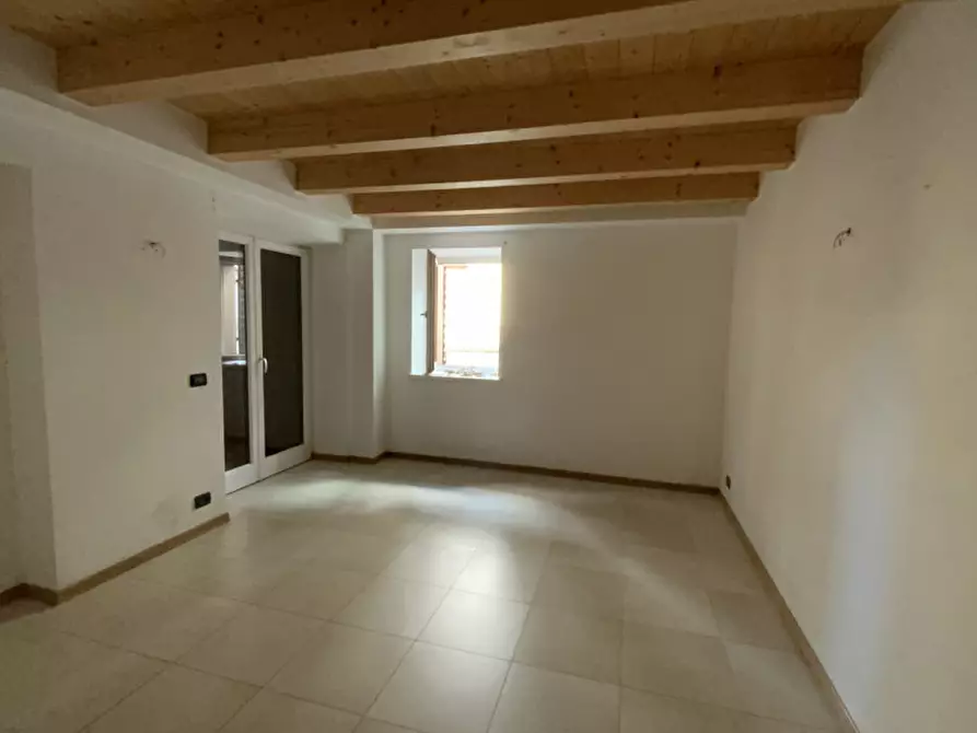 Immagine 1 di Appartamento in vendita  in Via VI Novembre, 9 a Santo Stefano Di Cadore