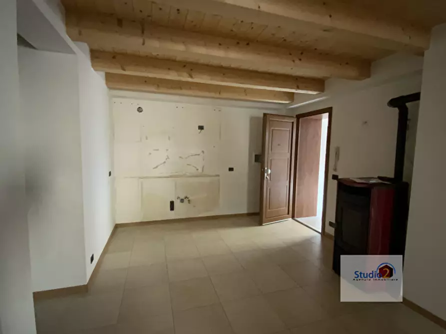 Immagine 5 di Appartamento in vendita  in Via VI Novembre, 9 a Santo Stefano Di Cadore