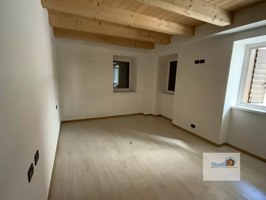 Immagine 8 di Appartamento in vendita  in Via VI Novembre, 9 a Santo Stefano Di Cadore