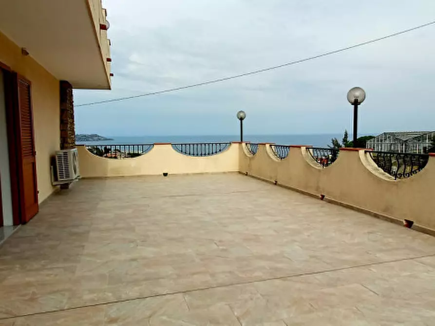 Immagine 2 di Villa in vendita  in Via Padre Semeria a San Remo