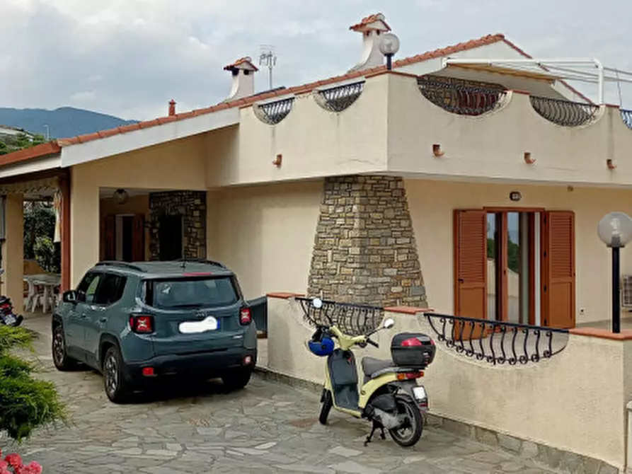 Immagine 6 di Villa in vendita  in Via Padre Semeria a San Remo
