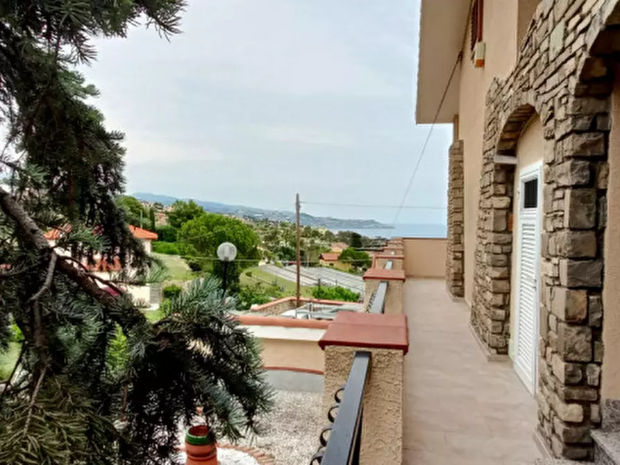 Immagine 21 di Villa in vendita  in Via Padre Semeria a San Remo
