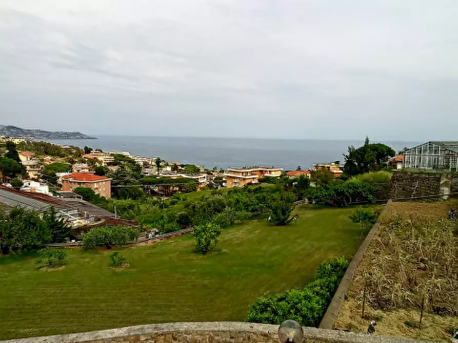 Immagine 68 di Villa in vendita  in Via Padre Semeria a San Remo