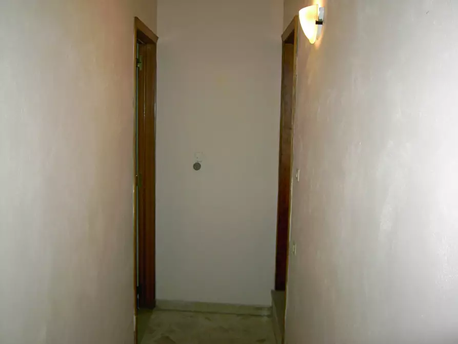 Immagine 12 di Casa indipendente in vendita  a Avola