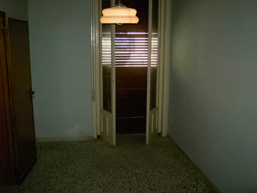 Immagine 14 di Casa indipendente in vendita  a Avola