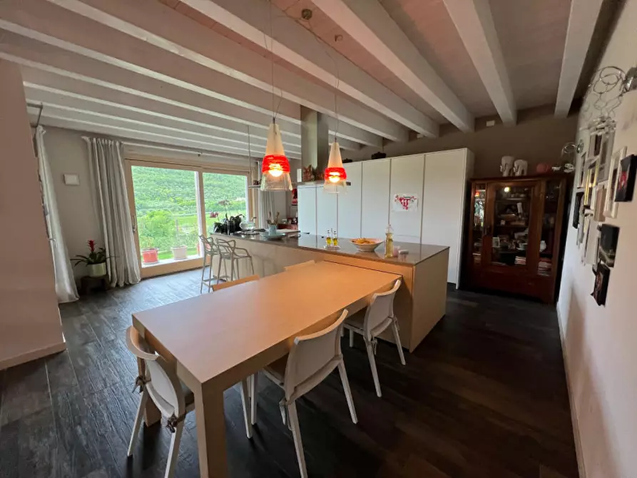 Immagine 3 di Villa in vendita  a Arqua' Petrarca